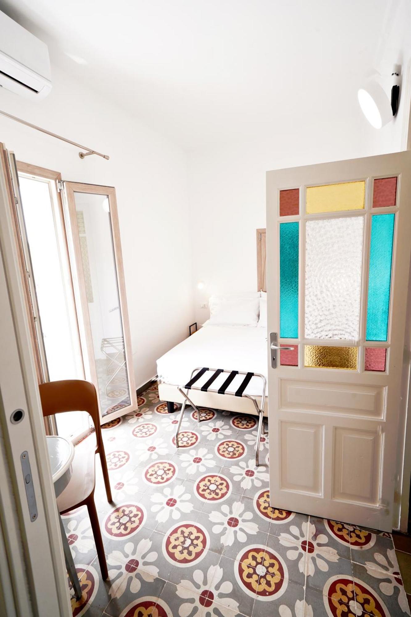 Ducas Rooms And Suite Lascari Eksteriør billede